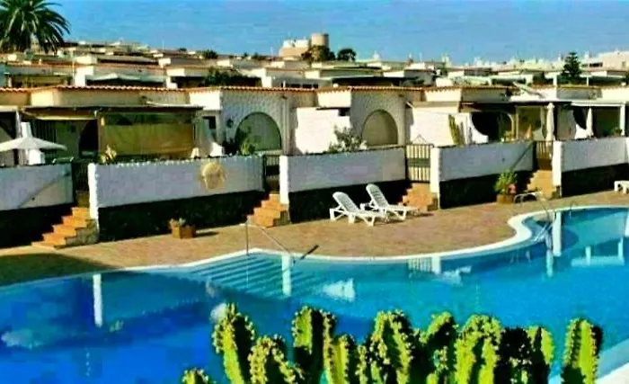 Casa Lirio Apartment *